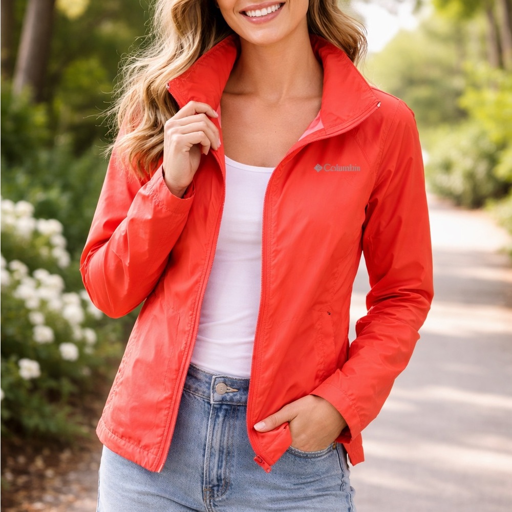 Columbia Women's Water Resistant Jacket
